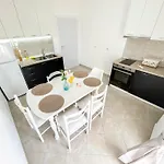 Aqua Vista Haven B53