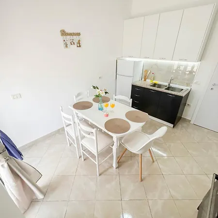Aqua Vista Haven B53 *