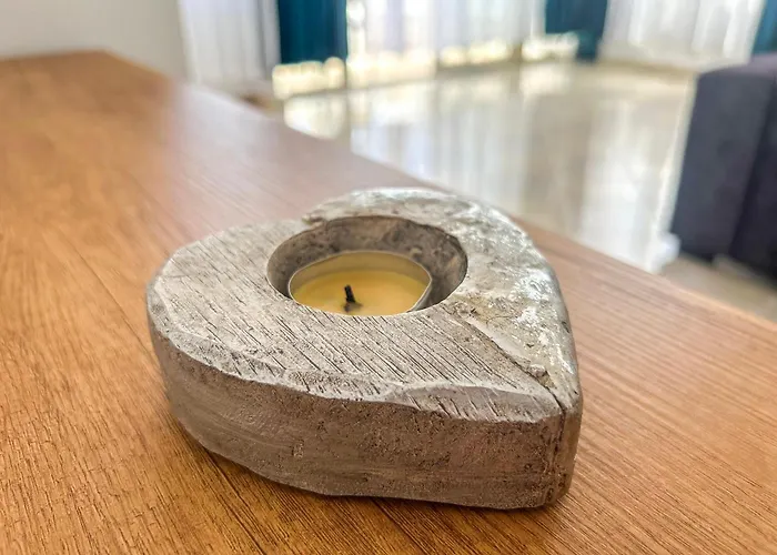 Aqua Vista Haven B53