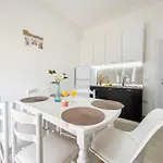 Aqua Vista Haven B53 *