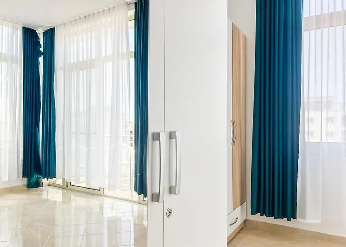 Aqua Vista Haven B53 דירה גולם