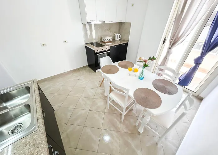 Aqua Vista Haven B53 דירה