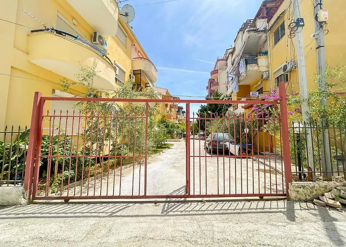 Aqua Vista Haven B53 דירה *